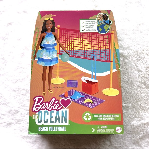 Barbie The Ocean Beach Volleyball Accessories Set- NEW in box - Picture 1 of 2